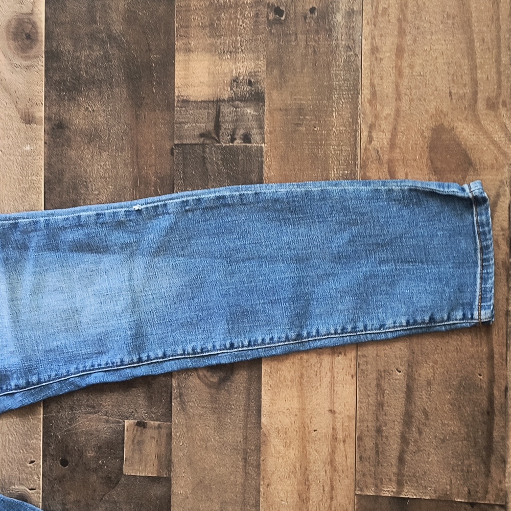 Frye Mid Rise Light Wash Faded Skinny Jeans Sz 8 Women - Picture 9 of 14